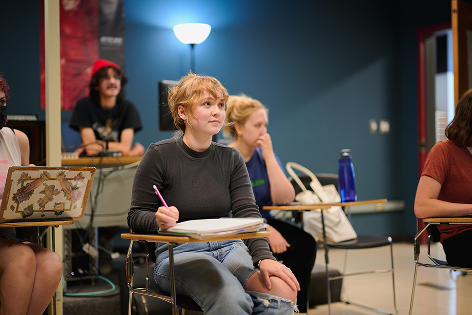 Students in Michael Miller's Picture Editing class / Photo: Wayne Reich