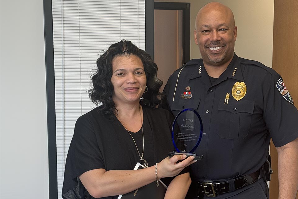 Aretha Sutton receiving the "Chief's Choice" award