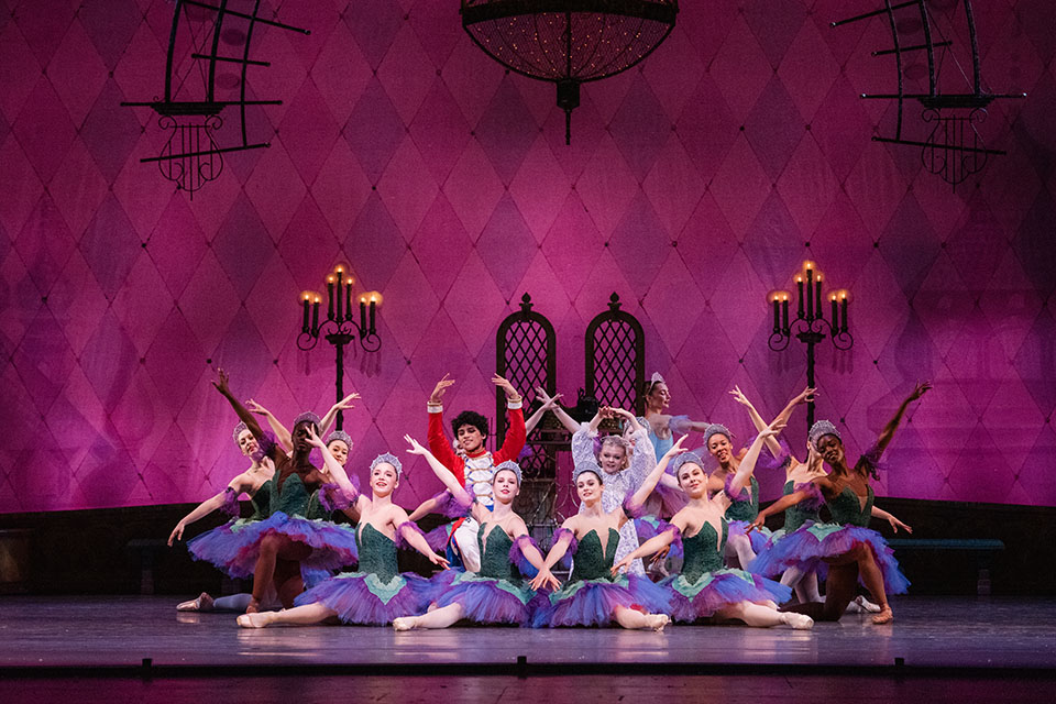 Xavier Cacanindin dancing the Flowers scene in the Nutcracker